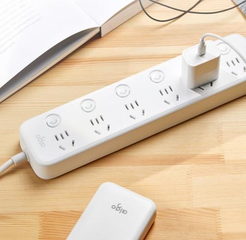 ایک جیسا ہونے سے انکار!